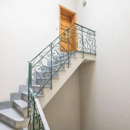 Apartment Lh - The Rose Apartment - Tower View Pisa